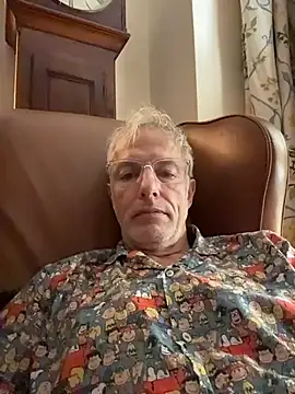 SexyLeon8 online show from July 24, 2026, 9:24 pm