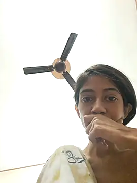 Snapshot of babe_jasmine chatting on November 10, 2025, 4:00 am babe jasmine online show from November 10, 2025, 4:00 am