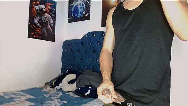 Snapshot of Arturocontreras11 chatting on December 5, 2025, 4:54 am Arturocontreras11 online show from December 5, 2025, 4:54 am