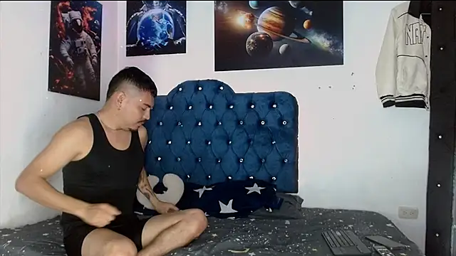 Snapshot of Arturocontreras11 chatting on December 18, 2025, 8:53 am Arturocontreras11 online show from December 18, 2025, 8:53 am