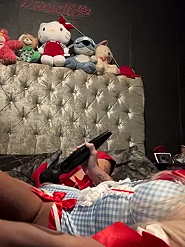 ShortySweet online show from October 15, 2025, 3:01 pm