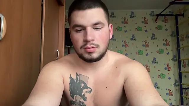 chiraq1945 online show from December 17, 2025, 6:19 am