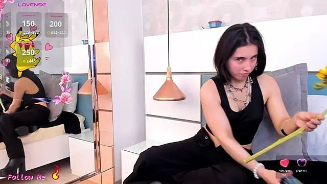 Snapshot of Ashkoreh chatting on September 20, 2025, 6:53 pm Ashkoreh online show from September 20, 2025, 6:53 pm