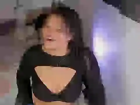 chloe kisses online show from March 26, 2026, 11:38 am