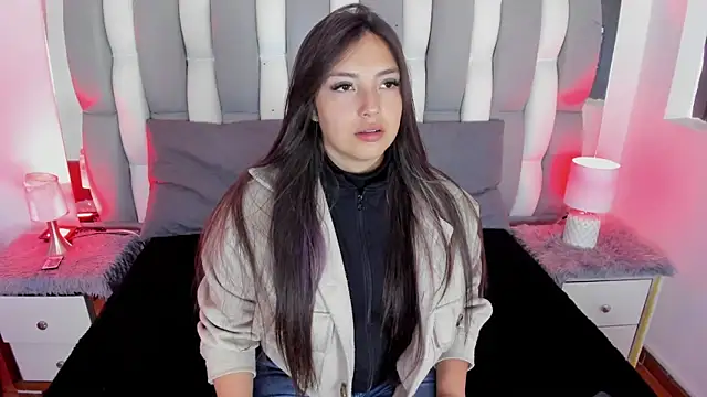 Snapshot of Adaara_Rey chatting on October 3, 2025, 8:17 pm Adaara Rey online show from October 3, 2025, 8:17 pm