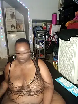 Thickkemzz41 online show from November 25, 2025, 1:05 am
