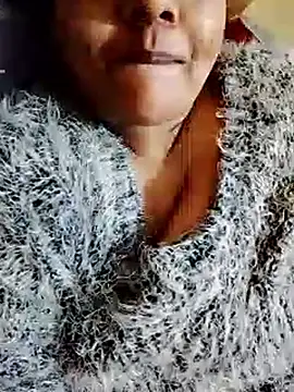 Cute Amiya online show from November 10, 2025, 1:04 am