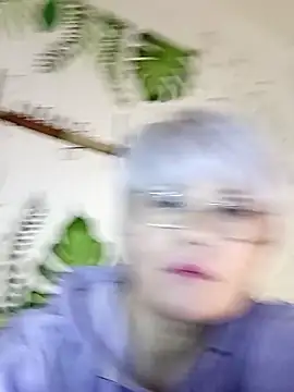 Catty Lady online show from February 5, 2026, 7:40 pm