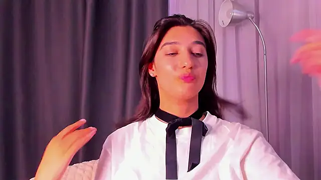 Snapshot of Elfy_Rare_ chatting on October 11, 2025, 2:59 pm Elfy Rare online show from October 11, 2025, 2:59 pm