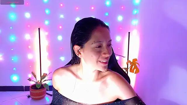 Sarasavage online show from April 20, 2026, 3:04 pm