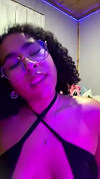 Snapshot of anto_rochiz chatting on August 8, 2026, 4:47 am anto rochiz online show from August 8, 2026, 4:47 am