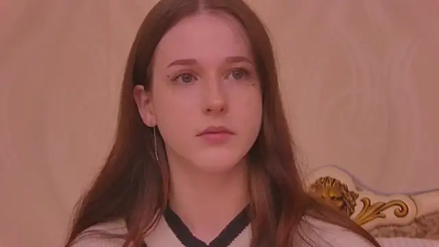 Snapshot of LollaVibe chatting on October 25, 2025, 1:02 am LollaVibe online show from October 25, 2025, 1:02 am