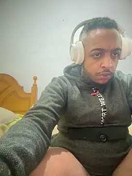 Minidemonkush online show from February 2, 2026, 11:58 pm