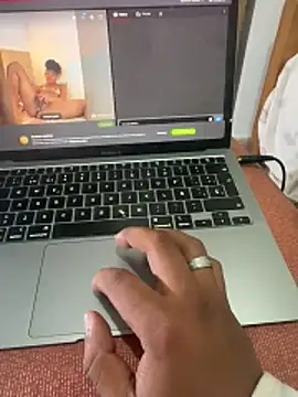 Minidemonkush online show from February 18, 2026, 12:17 am