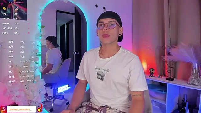 jhosepMoreno online show from May 28, 2026, 2:31 am