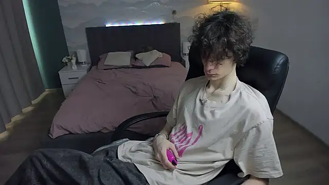 Snapshot of Edvard_Blare chatting on September 27, 2025, 10:42 am Edvard Blare online show from September 27, 2025, 10:42 am