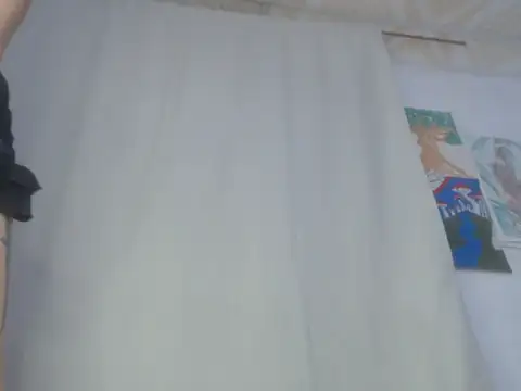 Snapshot of porndollbaby chatting on December 17, 2025, 9:10 pm porndollbaby online show from December 17, 2025, 9:10 pm