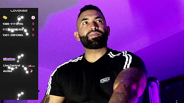 Max-prada online show from February 26, 2026, 1:26 am