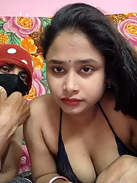 Seducing couple online show from March 31, 2026, 5:08 am