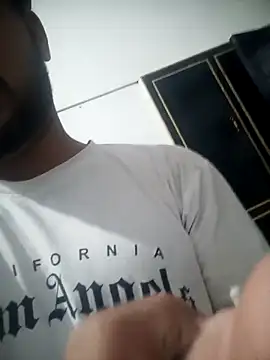 Snapshot of Kartikkartik8595 chatting on November 4, 2025, 8:30 pm Kartikkartik8595 online show from November 4, 2025, 8:30 pm