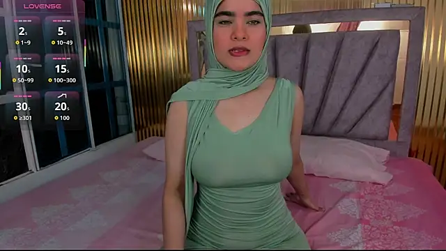 Asly farhat online show from November 11, 2025, 1:11 pm