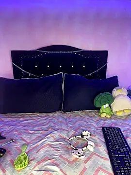 Snapshot of terra_sunligth chatting on September 20, 2025, 12:44 am terra sunligth online show from September 20, 2025, 12:44 am