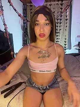 Snapshot of terra_sunligth chatting on October 19, 2025, 9:04 pm terra sunligth online show from October 19, 2025, 9:04 pm