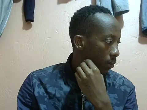 shadez94 online show from October 7, 2025, 4:09 am