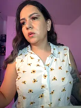 Snapshot of Abbyjoness21 chatting on September 19, 2025, 8:31 pm Abbyjoness21 online show from September 19, 2025, 8:31 pm