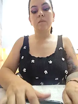 Snapshot of Abbyjoness21 chatting on October 17, 2025, 8:00 pm Abbyjoness21 online show from October 17, 2025, 8:00 pm