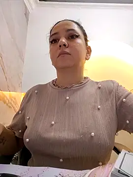 Snapshot of Abbyjoness21 chatting on October 30, 2025, 10:21 pm Abbyjoness21 online show from October 30, 2025, 10:21 pm