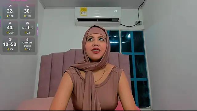 Snapshot of cala_borhan chatting on October 4, 2025, 7:12 pm cala borhan online show from October 4, 2025, 7:12 pm