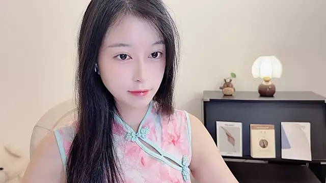 Snapshot of Onechestnut chatting on October 16, 2025, 6:14 am Onechestnut online show from October 16, 2025, 6:14 am