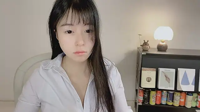 Snapshot of Onechestnut chatting on May 16, 2026, 5:04 am Onechestnut online show from May 16, 2026, 5:04 am