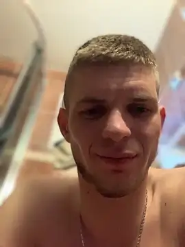 Snapshot of macho1347 chatting on November 12, 2025, 1:11 pm macho1347 online show from November 12, 2025, 1:11 pm