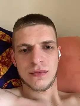 macho1347 online show from April 5, 2026, 3:42 pm