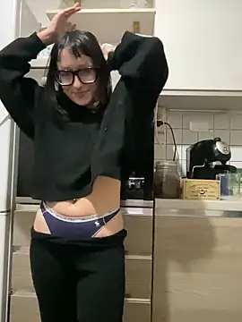 Snapshot of severingratty chatting on October 15, 2025, 7:47 pm severingratty online show from October 15, 2025, 7:47 pm