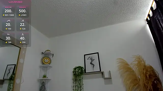 Samanta Monroe online show from September 12, 2025, 3:12 pm