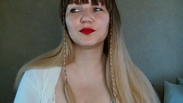 Snapshot of Miaxfox chatting on September 11, 2025, 5:29 am Miaxfox online show from September 11, 2025, 5:29 am