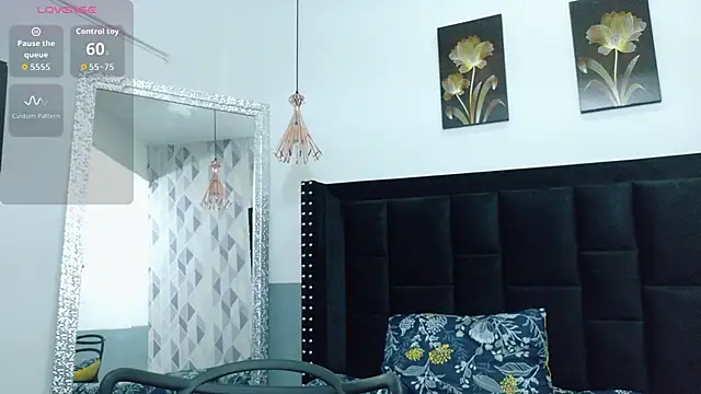 Snapshot of daddyysObsessed chatting on December 2, 2025, 12:54 pm daddyysObsessed online show from December 2, 2025, 12:54 pm