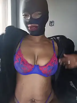 sweetybae75 online show from June 12, 2026, 7:40 am