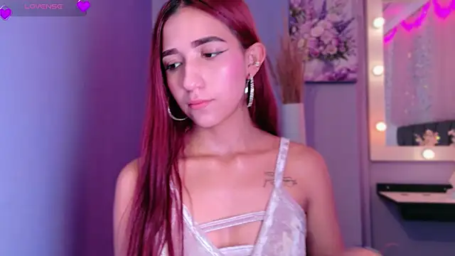 NataliaPrada s online show from December 4, 2025, 3:43 pm