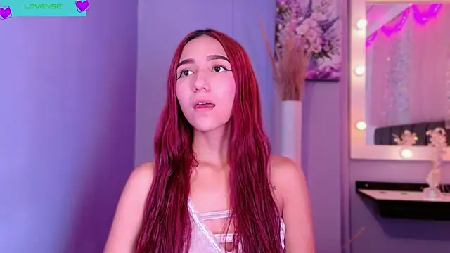 NataliaPrada s online show from December 5, 2025, 3:41 pm