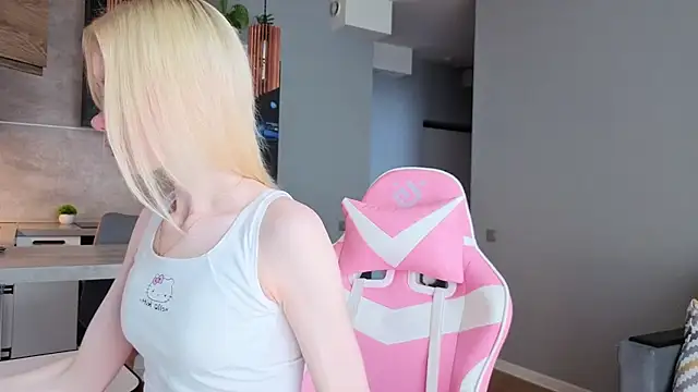 AliceFrost online show from May 3, 2026, 9:59 am