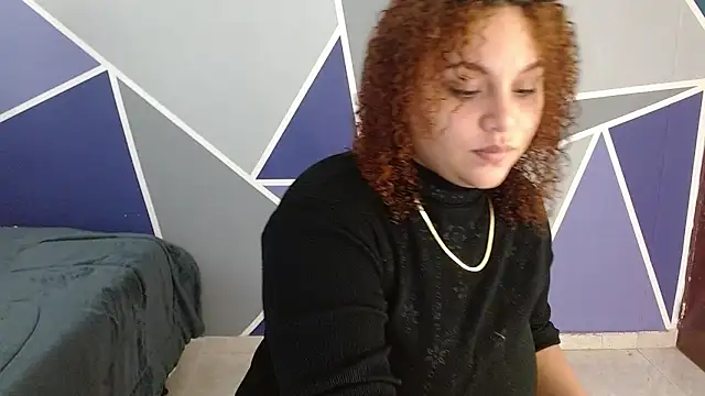 Snapshot of Yera_carey chatting on October 17, 2025, 12:19 pm Yera carey online show from October 17, 2025, 12:19 pm