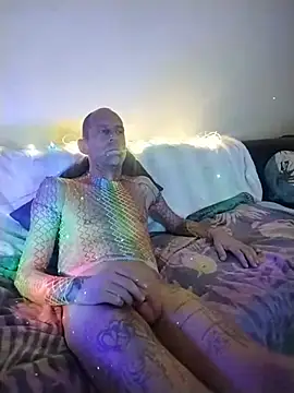 Snapshot of we_are_fucking_serious chatting on November 12, 2025, 11:03 pm we are fucking serious online show from November 12, 2025, 11:03 pm