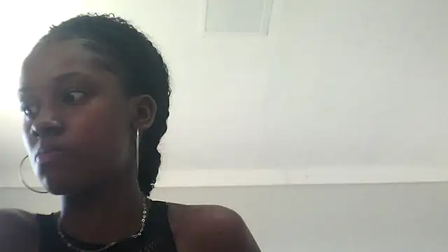 Ketpimentinha09 online show from December 22, 2025, 2:47 pm