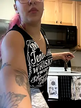 Snapshot of babykalirose chatting on October 4, 2025, 5:11 pm babykalirose online show from October 4, 2025, 5:11 pm