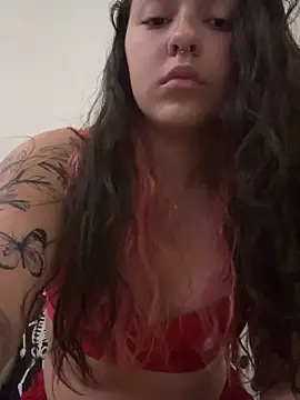 Snapshot of babykalirose chatting on October 30, 2025, 6:04 am babykalirose online show from October 30, 2025, 6:04 am