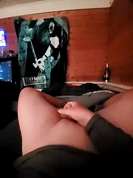 TheSexyCaveman online show from June 15, 2026, 8:05 am
